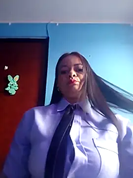 Snapshot of MONSERRAT_ETHAN chatting on 4, 6, 2026 MONSERRAT ETHAN online show from 4, 6, 2026