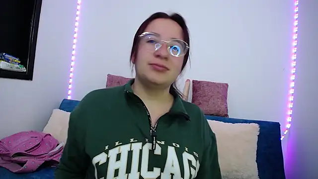 Snapshot of Camila_Saenz_0 chatting on 29, 5, 2026 Camila Saenz 0 online show from 29, 5, 2026