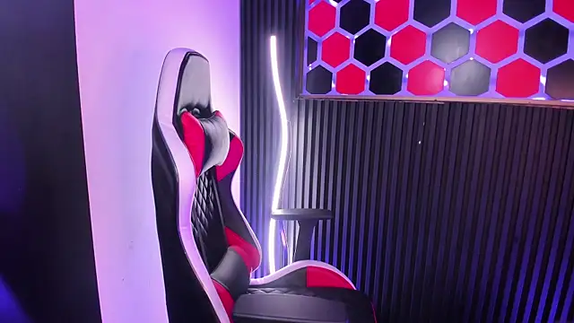 SantyFoxxs online show from 28, 6, 2026