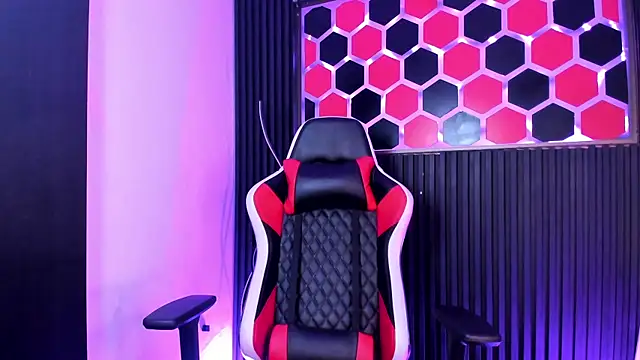 SantyFoxxs online show from 15, 6, 2026