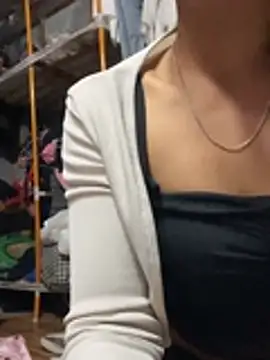 GoodGirl Squirt online show from 13, 7, 2026