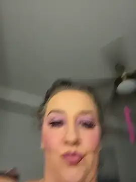 CreamVixen online show from 18, 6, 2026