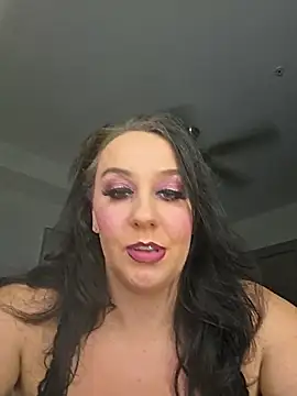 CreamVixen online show from 9, 7, 2026