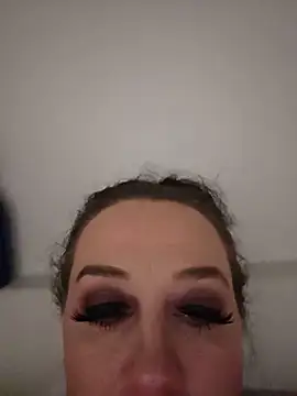 CreamVixen online show from 1, 6, 2026