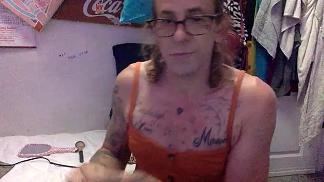 VanillaSnowcones online show from 28, 5, 2026