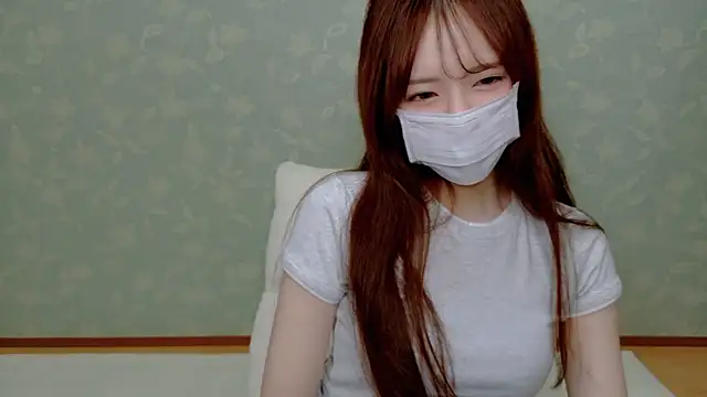 Snapshot of aoi_lol chatting on 5, 6, 2026 aoi lol online show from 5, 6, 2026