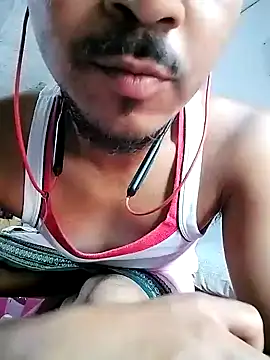 Snapshot of bisexualpratyush1996 chatting on 18, 6, 2026 bisexualpratyush1996 online show from 18, 6, 2026