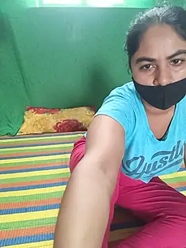 Snapshot of sakshi_moni chatting on 5, 7, 2026 sakshi moni online show from 5, 7, 2026