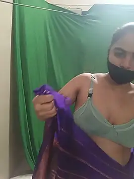 Snapshot of sakshi_moni chatting on 7, 7, 2026 sakshi moni online show from 7, 7, 2026