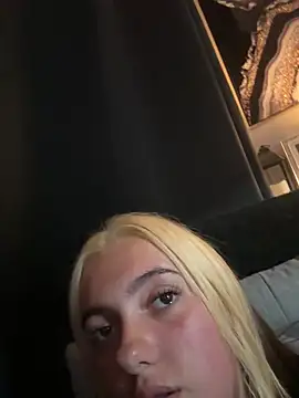 naughtygirl6989 online show from 31, 5, 2026