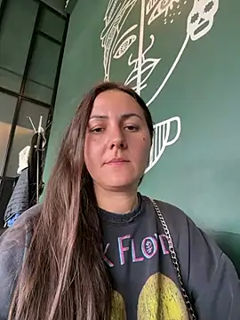 BrunetteNymph online show from 14, 6, 2026
