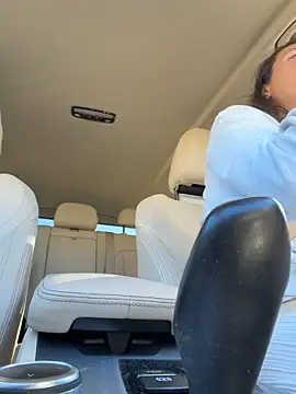 BrunetteNymph online show from 8, 6, 2026