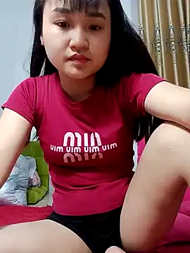 Snapshot of Showmeplaytoy chatting on 25, 5, 2026 Showmeplaytoy online show from 25, 5, 2026
