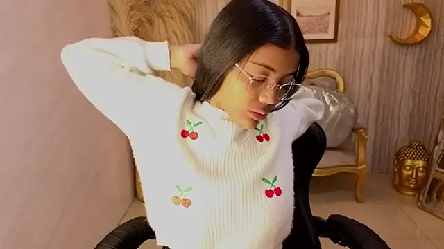 valentina gomez s online show from 14, 7, 2026