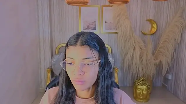 valentina gomez s online show from 1, 7, 2026