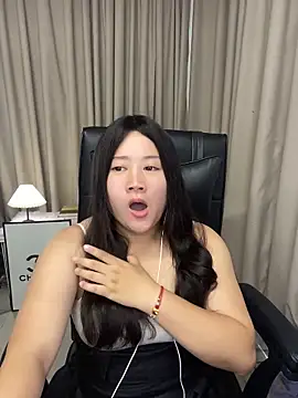 Snapshot of Luckysisi-s chatting on 15, 6, 2026 Luckysisi-s online show from 15, 6, 2026