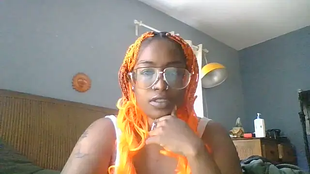 CloverGirlxo online show from 1, 6, 2026