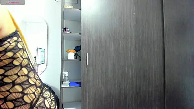 queenceleste69 online show from 28, 5, 2026