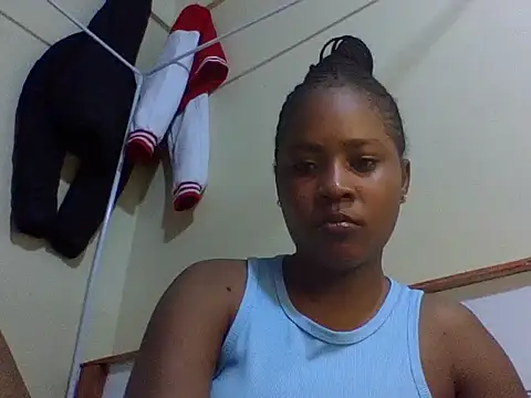 Prettydoll2 online show from 31, 5, 2026