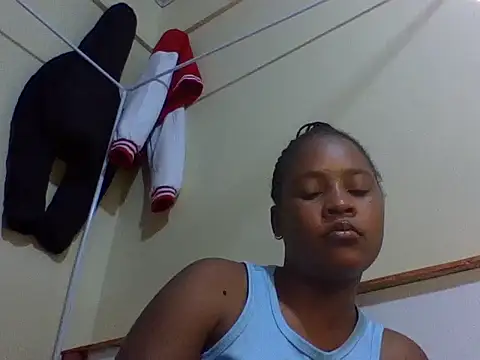 Prettydoll2 online show from 31, 5, 2026