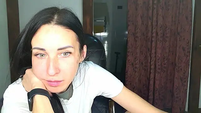 BouncySweety online show from 27, 11, 2025