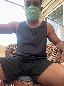 Snapshot of syntaxbear chatting on 9, 7, 2026 syntaxbear online show from 9, 7, 2026