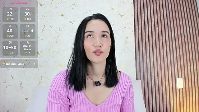DaniRivers  online show from 10, 7, 2026