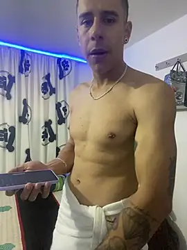Snapshot of jhuan99 chatting on 3, 7, 2026 jhuan99 online show from 3, 7, 2026