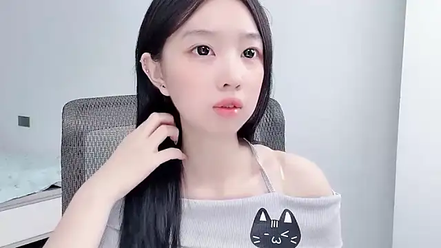 Yoyo33355 online show from 15, 7, 2026
