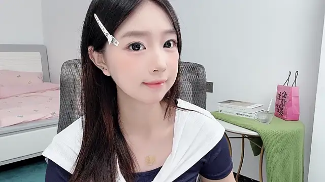 Yoyo33355 online show from 16, 6, 2026