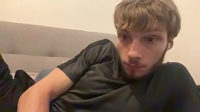 PrecededPolenta online show from 26, 5, 2026
