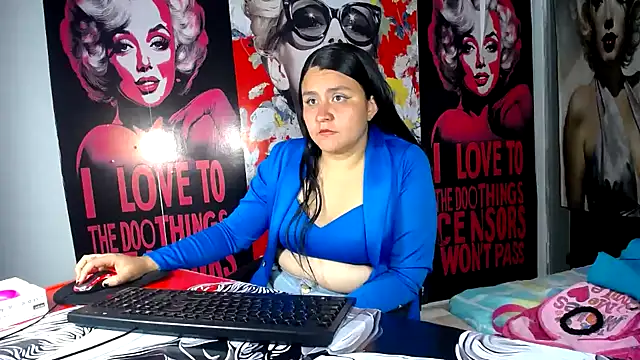 Snapshot of BaddieLuxe_ chatting on 24, 5, 2026 BaddieLuxe online show from 24, 5, 2026