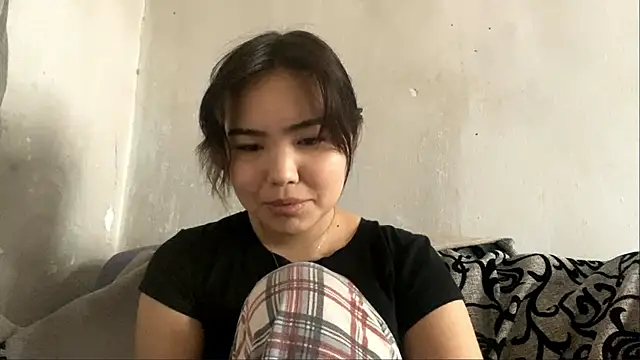 Molly Teddy online show from 25, 5, 2026