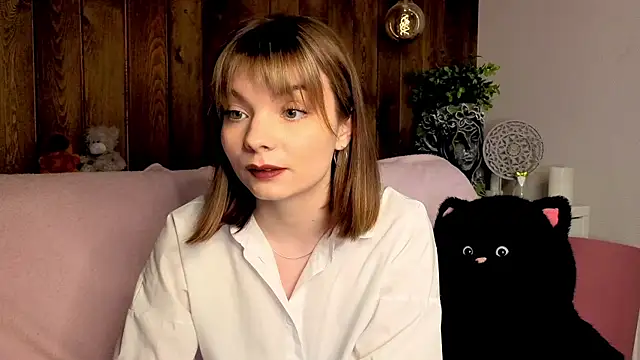 IvoryPesante online show from 31, 5, 2026