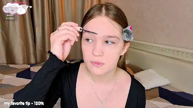 PlayfulMelly online show from 7, 7, 2026