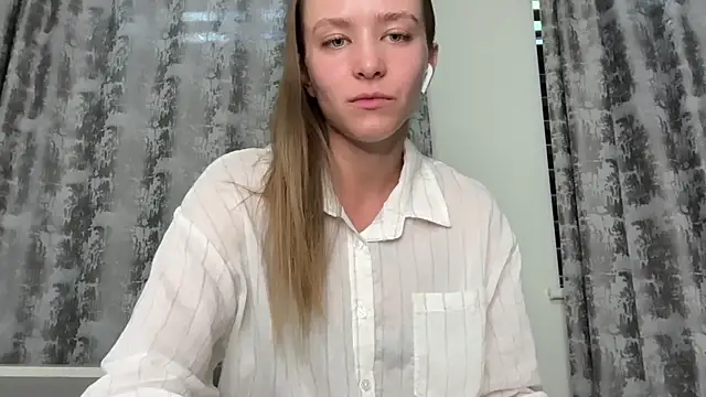 DanikaMory online show from 24, 6, 2026