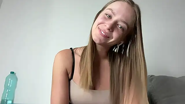 DanikaMory online show from 2, 7, 2026
