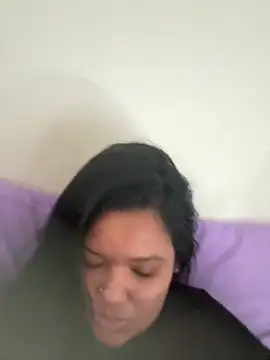 Eumileninha online show from 24, 5, 2026