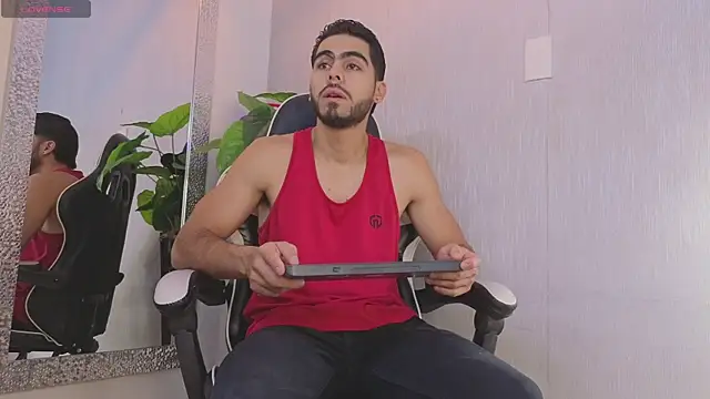 Snapshot of Jadiel_Stone chatting on 10, 7, 2026 Jadiel Stone online show from 10, 7, 2026