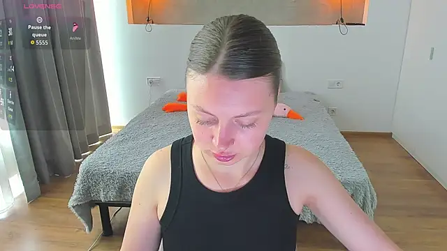 Snapshot of Kitkatvel chatting on 15, 6, 2026 Kitkatvel online show from 15, 6, 2026