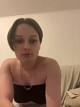 Quenn667 online show from 24, 5, 2026