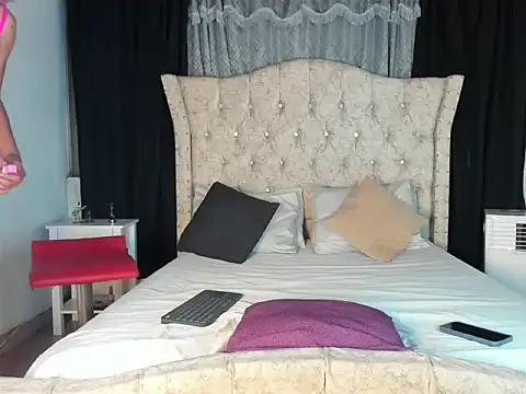 aura sterling online show from 8, 6, 2026