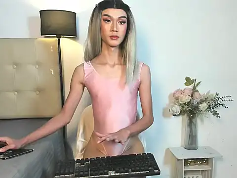 Snapshot of YourladyBianca_ chatting on 10, 7, 2026 YourladyBianca online show from 10, 7, 2026