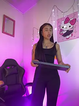 -Macarron- online show from 1, 7, 2026