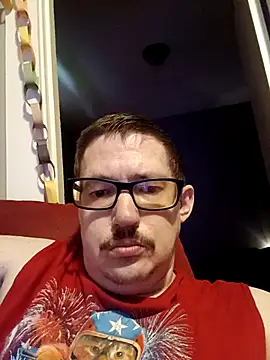 Snapshot of MidnighRider40 chatting on 16, 7, 2026 MidnighRider40 online show from 16, 7, 2026