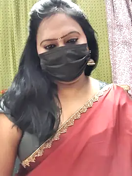 Snapshot of Meera_mia chatting on 4, 7, 2026 Meera mia online show from 4, 7, 2026