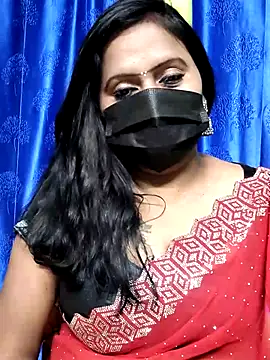 Snapshot of Meera_mia chatting on 13, 7, 2026 Meera mia online show from 13, 7, 2026