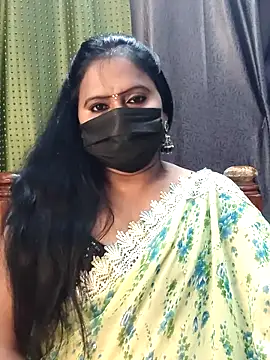 Snapshot of Meera_mia chatting on 4, 6, 2026 Meera mia online show from 4, 6, 2026