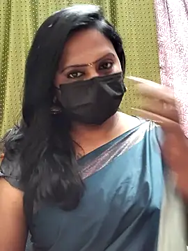 Snapshot of Meera_mia chatting on 11, 7, 2026 Meera mia online show from 11, 7, 2026