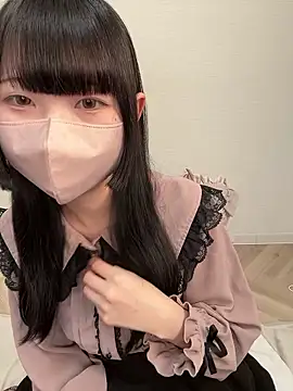 Snapshot of Reina_0129 chatting on 29, 5, 2026 Reina 0129 online show from 29, 5, 2026